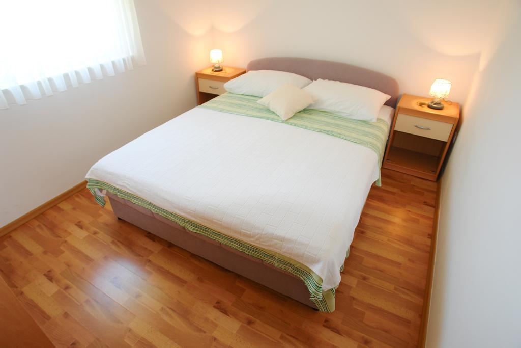Apartments Spirito 罗戈兹尼察 外观 照片