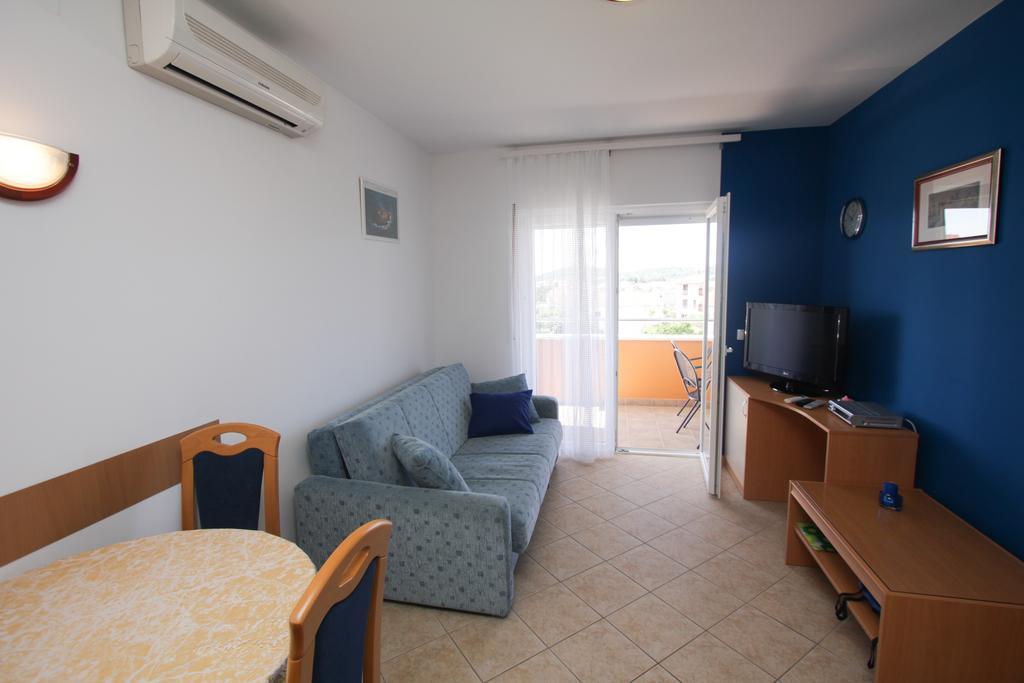 Apartments Spirito 罗戈兹尼察 外观 照片
