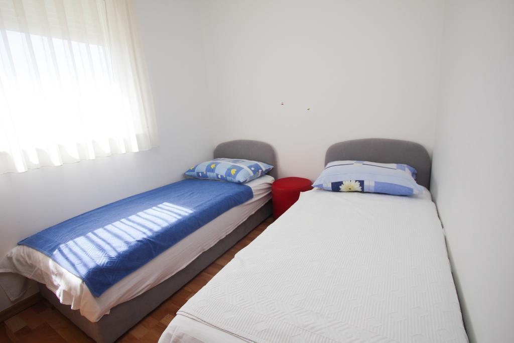 Apartments Spirito 罗戈兹尼察 外观 照片
