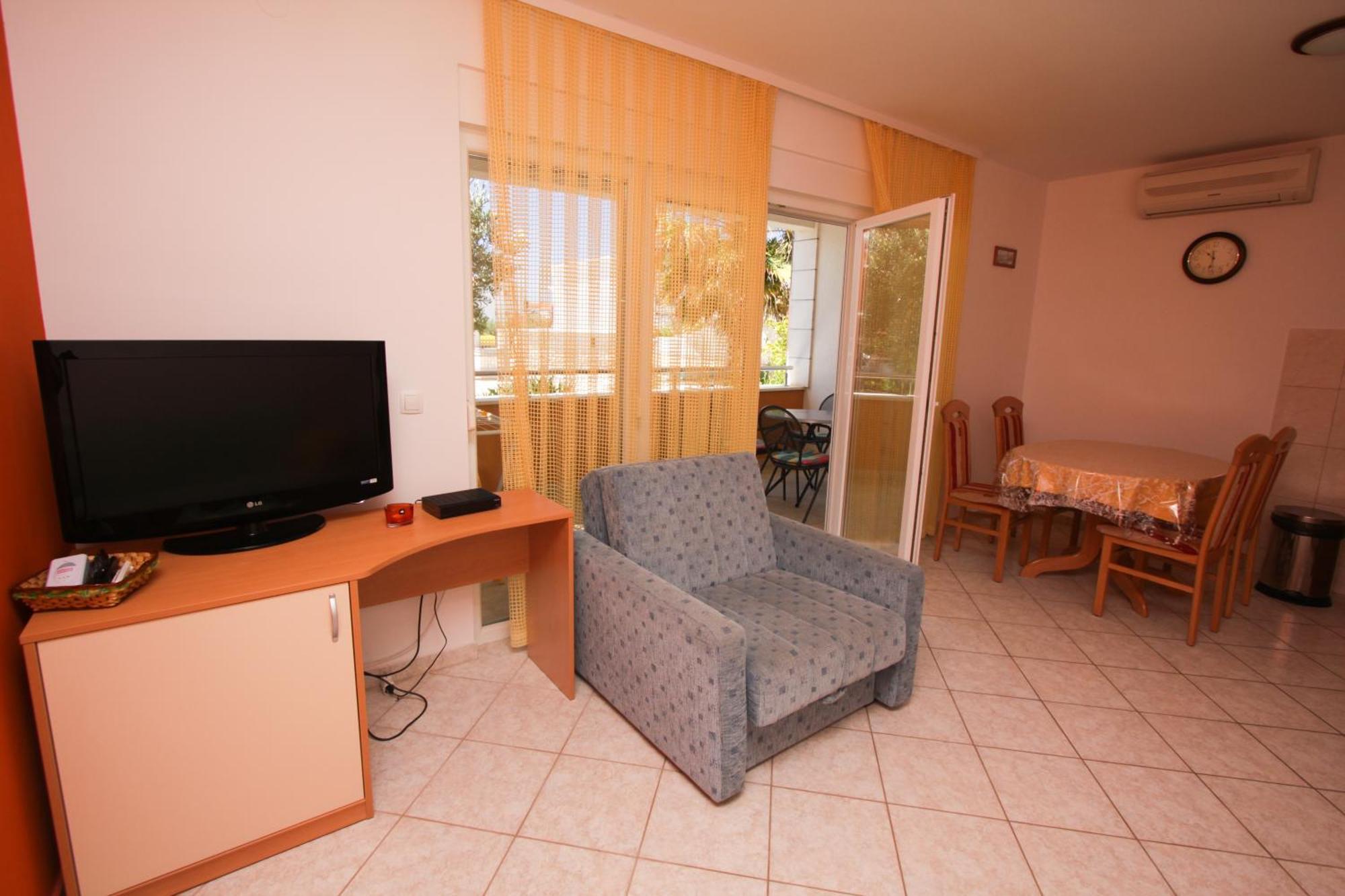 Apartments Spirito 罗戈兹尼察 外观 照片