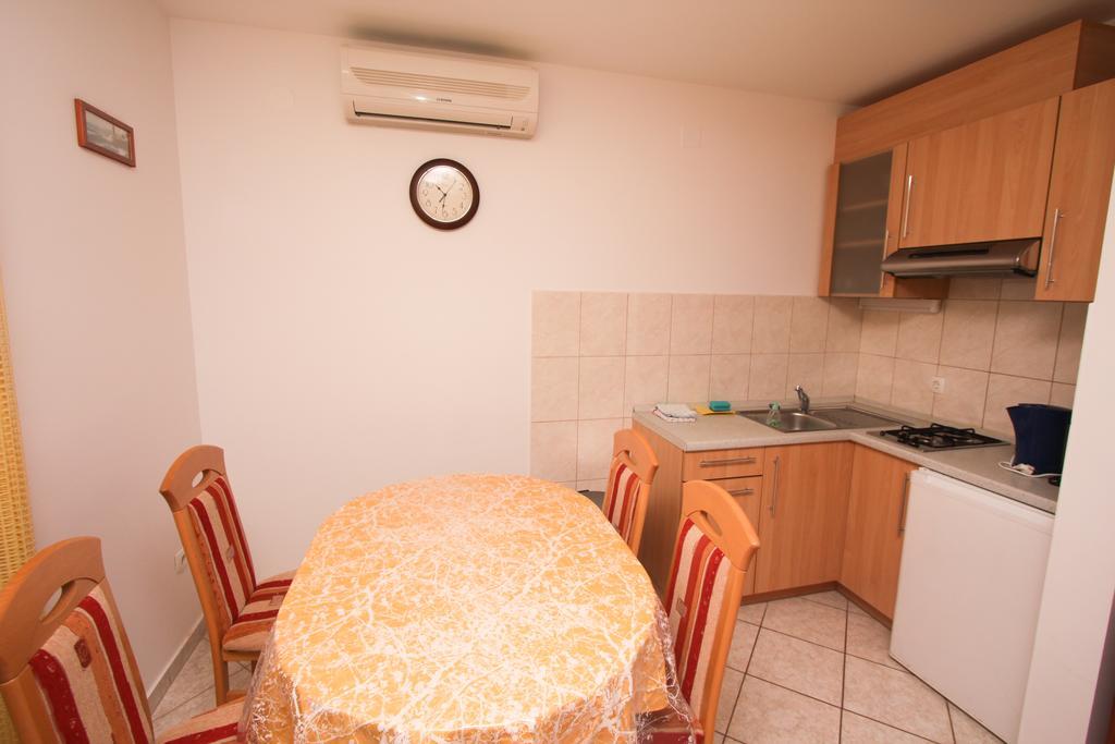 Apartments Spirito 罗戈兹尼察 外观 照片